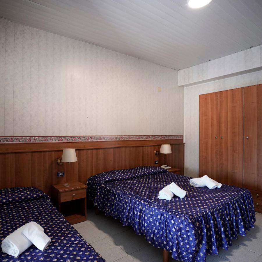 Hotel Capys Capua Kültér fotó